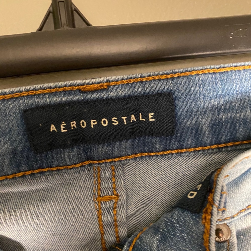 Jeans - Picture 2 of 3